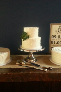 Rustic Wedding Cake Trio