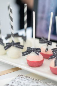 Ombre Cake Pops